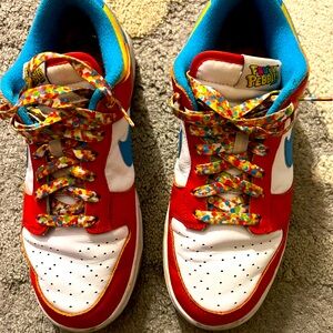 Nike low dunks special Fruity Pebbles sz men’s 8